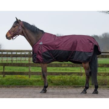 QHP Rain blanket turnout luxury fleece 110 Bordeaux